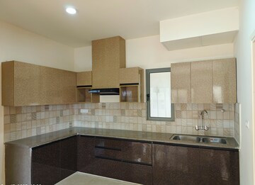 Kitchen in 3.5 BHK Apartment at Mahima Shubh Nilay, Ajmer Road – for Rent