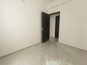 Room in 3 BHK Apartment at Shriram 107 South East, Attibele – for Rent