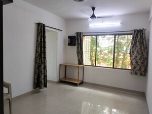 Room in 1 BHK Apartment at Vijay Garden, Ghodbunder Road – for Rent