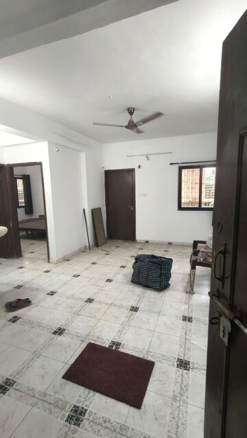 Living Room in 3 BHK Apartment at Palanpur – for Rent