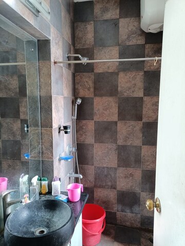 Bathroom in 2 BHK Apartment at DLF Silver Oaks, Sector 26 – for Rent