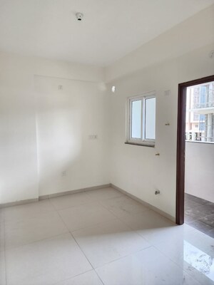 Room in 3 BHK Apartment at DSR Highland Greenz, Doddakannelli – for Sale