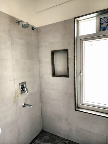 Room in 3 BHK Apartment at DSR Highland Greenz, Doddakannelli – for Sale