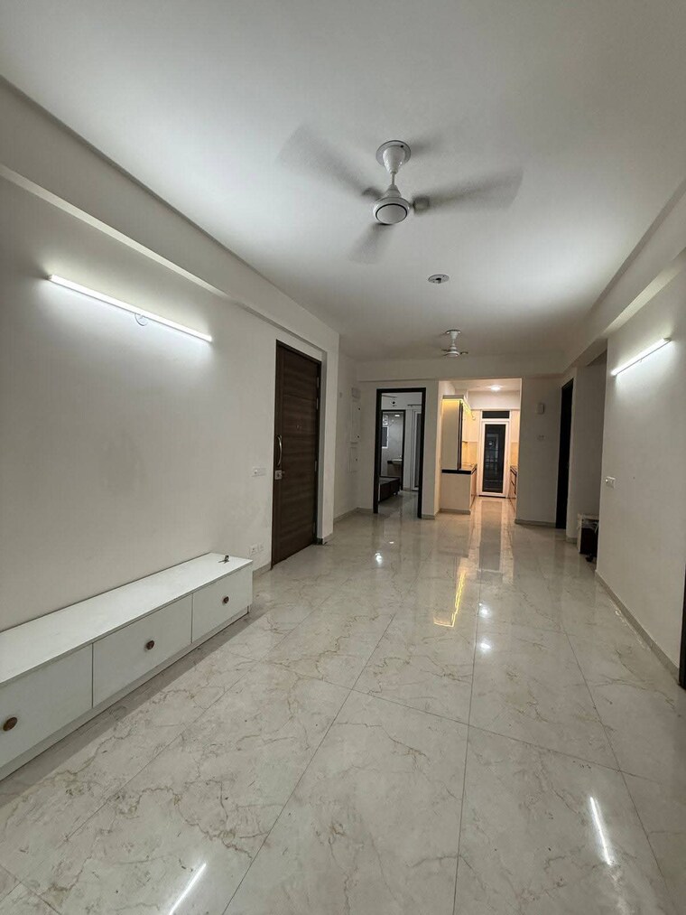 Room, smart-world-gems 3.5 Bedroom 1494 Sq.Ft. Builder Floor In Sector 89 Gurgaon 9210345