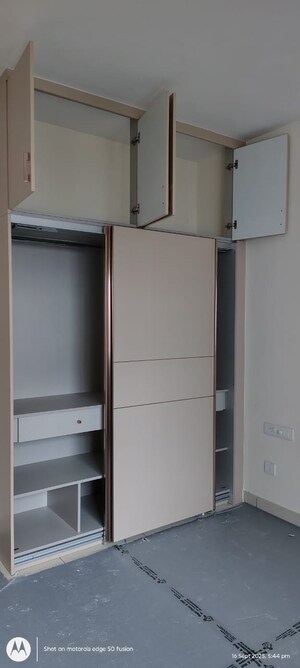 Furnished Amenities in 3 BHK Apartment at Prestige Jindal City, Bagalakunte – for Rent