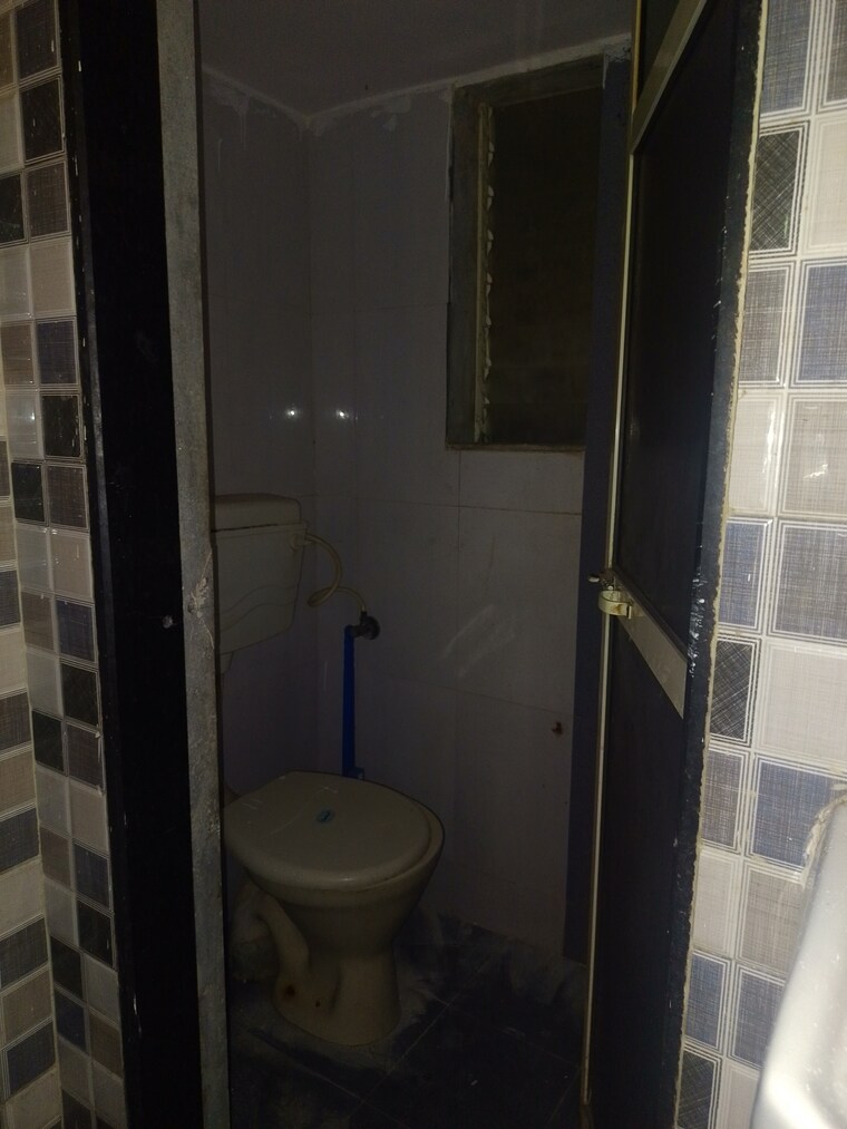Bathroom, shalibhadra-yash 1 Bedroom 580 Sq.Ft. Apartment In Nalasopara West Palghar 9210438