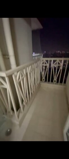 2 BHK Apartment For Sale in Gaur City 7th Avenue