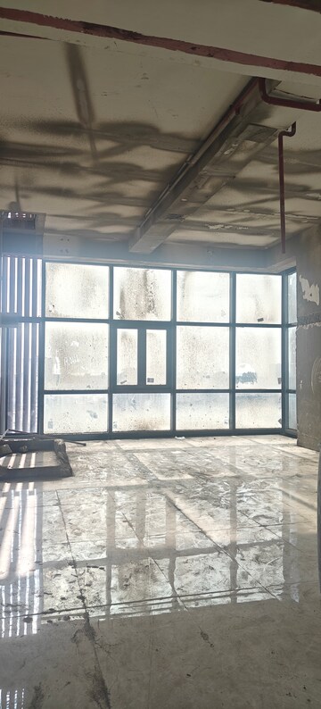 Room in  Office Space at Andheri West – for Sale