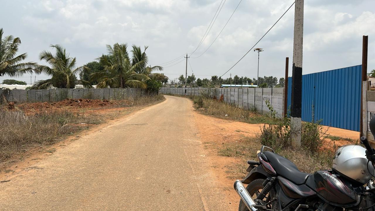 Plot For Sale in Devanahalli