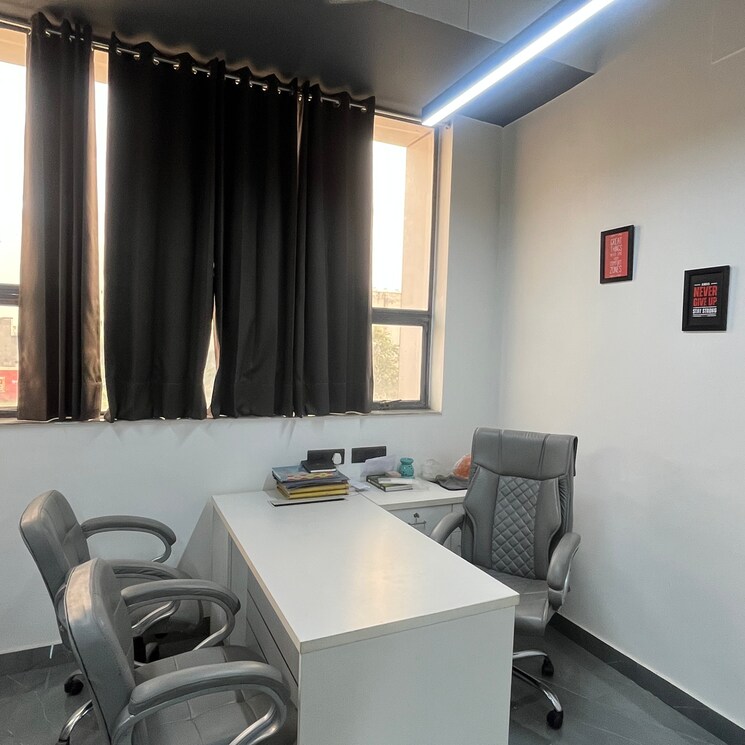 Team Area, bptp-parklands Commercial Office Space 478 Sq.Ft. In Sector 76 Faridabad 9210521