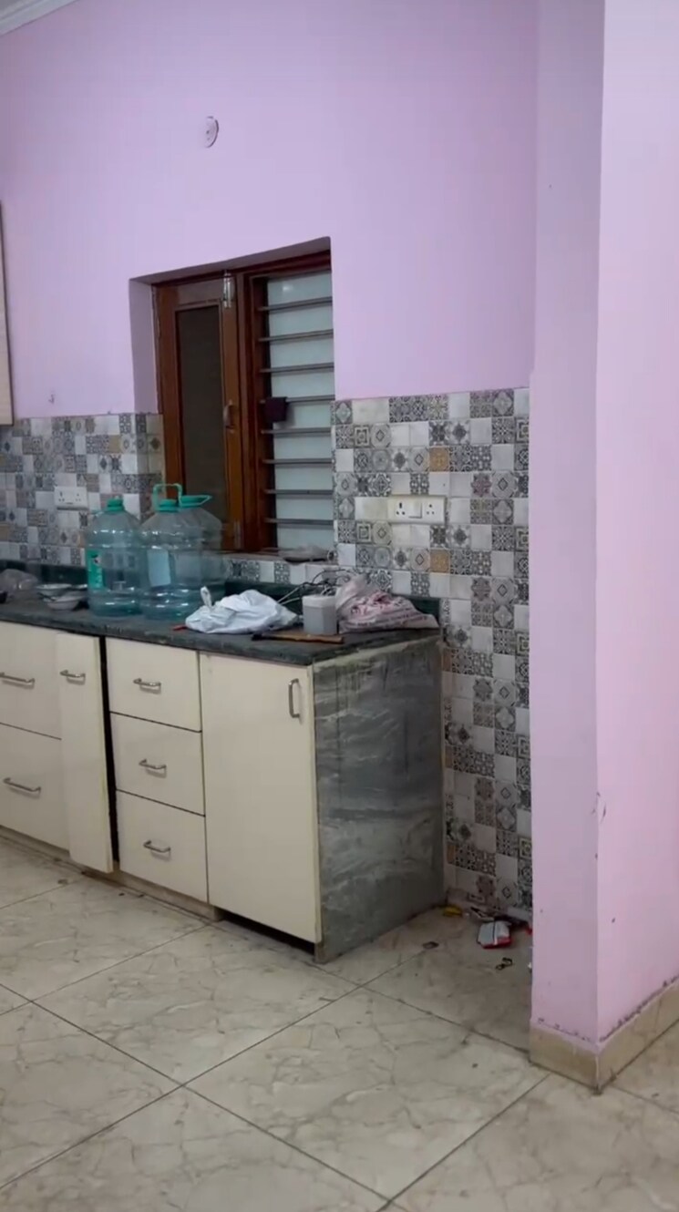 Kitchen, parklands 2.5 Bedroom 550 Sq.Ft. Builder Floor In Sector 85 Faridabad 9210551