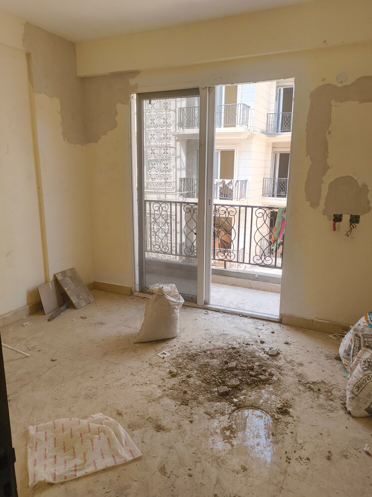 Living Room, signature-global-park 2 Bedroom 845 Sq.Ft. Builder Floor In Sohna Sector 36 Gurgaon 9210611