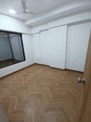 Room in 1 BHK Apartment at SMGK Urbana Heights, Jogeshwari West – for Rent