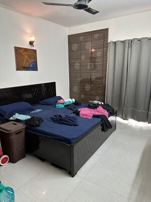 Bedroom in 2 BHK Apartment at Elite Golf Green, Sector 79 – for Rent