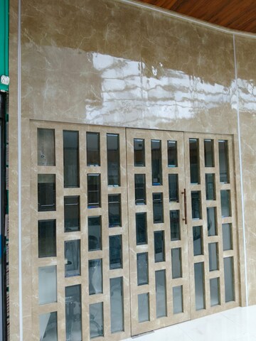  Office Space For Rent in Express Zone, Malad East