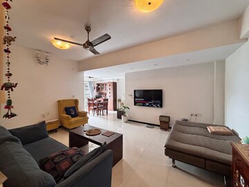 Living Room in 3 BHK Apartment at Indiranagar – for Rent