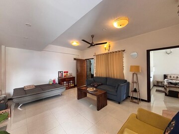 Living Room in 3 BHK Apartment at Indiranagar – for Rent