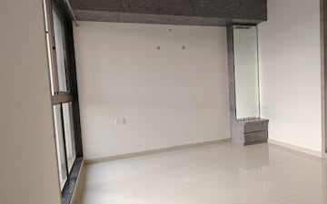 2 BHK Apartment For Rent in Runwal Eirene, Balkum Pada