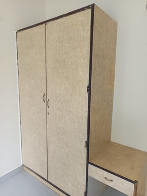 Furnished Amenities in 2 BHK Apartment at Indiranagar – for Rent