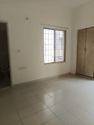 Room in 2 BHK Apartment at Indiranagar – for Rent