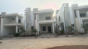 3 BHK Villa For Sale in Srigdhas Rising East, Pocharam