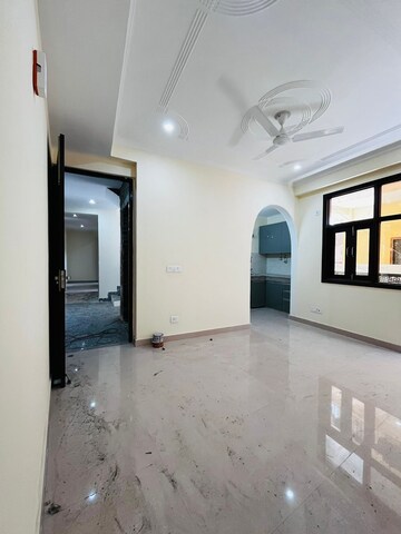2 BHK Builder Floor For Rent in Saket