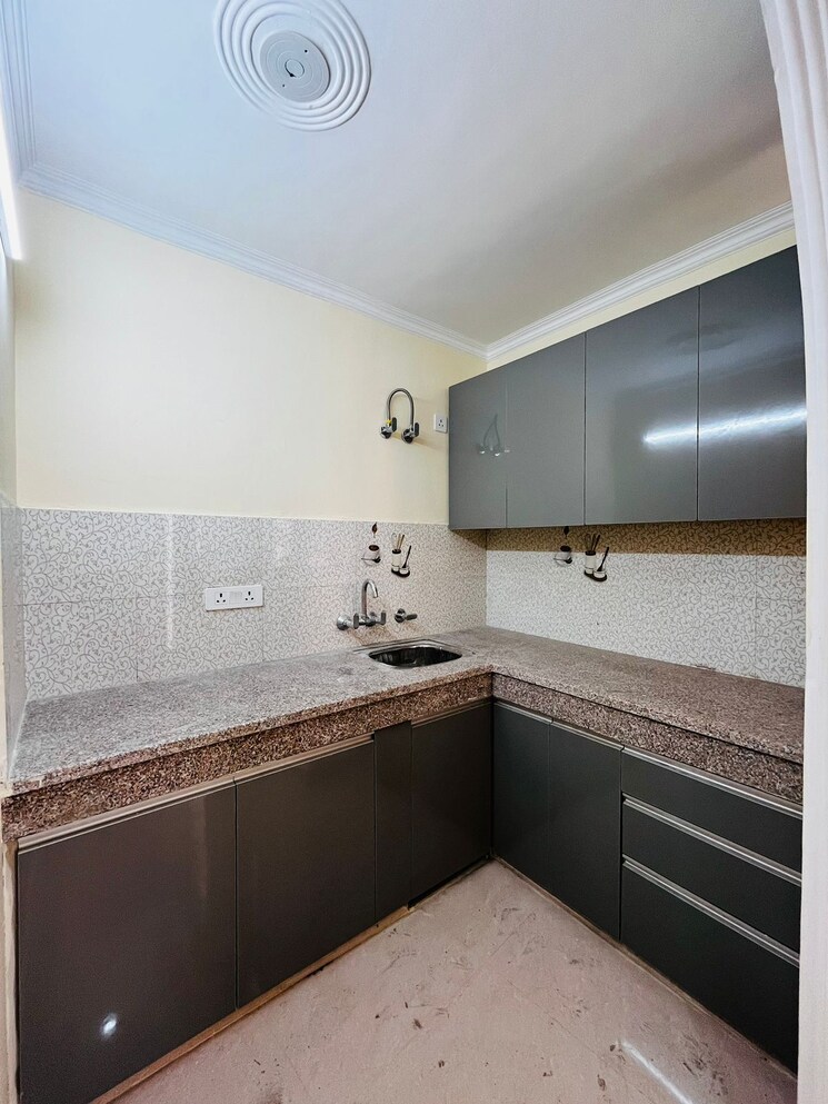 Kitchen, saket 2 Bedroom 850 Sq.Ft. Builder Floor In Saket Delhi 9210778