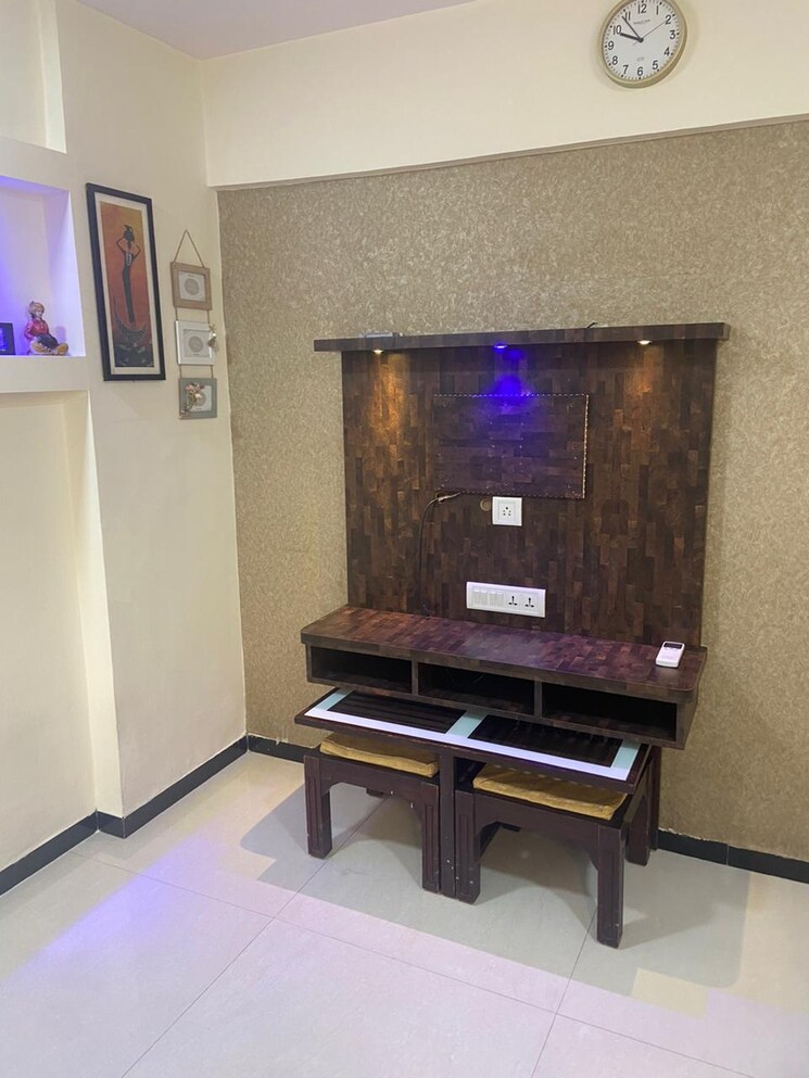 Hall, hiranandani-gardens-sunflower 1 Bedroom 600 Sq.Ft. Apartment In Powai Mumbai 9210770