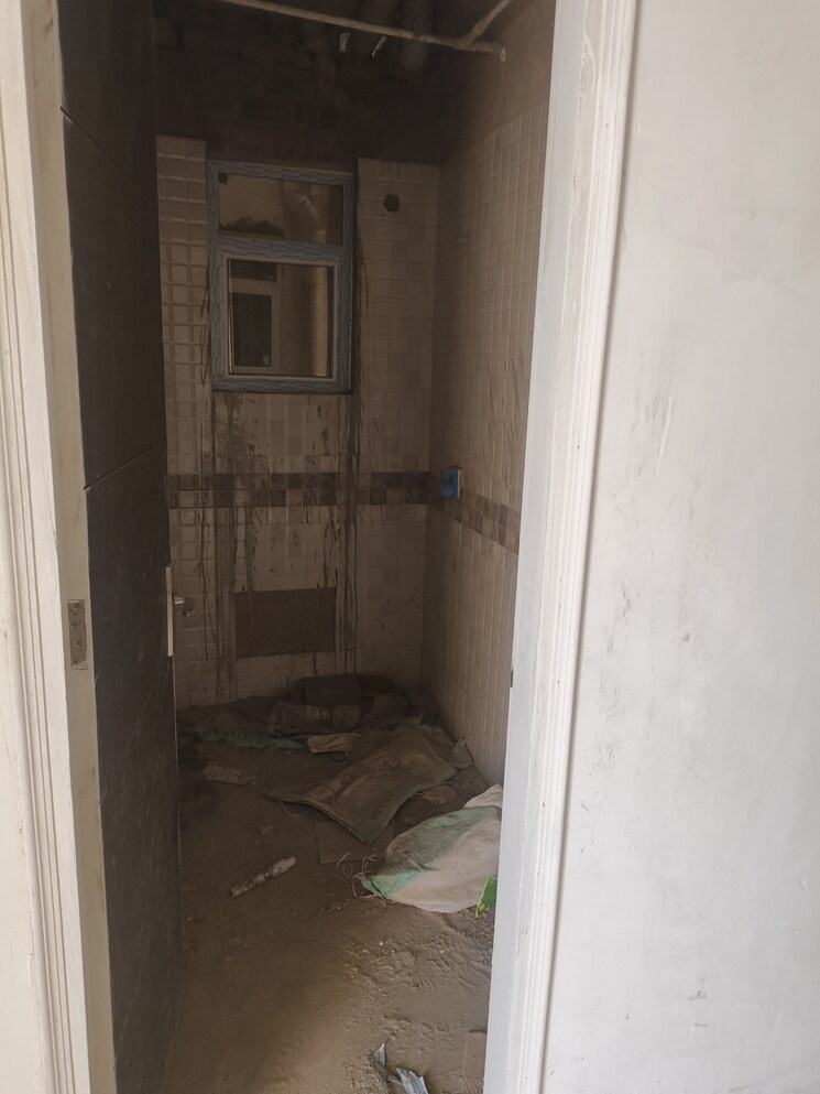 Bathroom, signature-global-park 3 Bedroom 1550 Sq.Ft. Builder Floor In Sohna Sector 36 Gurgaon 9210818