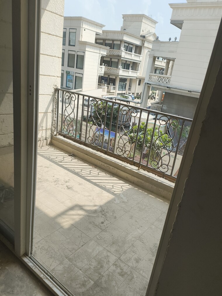 Balcony, signature-global-park 3 Bedroom 1550 Sq.Ft. Builder Floor In Sohna Sector 36 Gurgaon 9210818