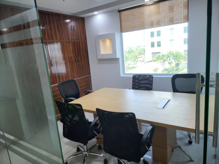 Team Area, laxmi nagar Commercial Office Space 460 Sq.Ft. In Laxmi Nagar Delhi 9210799