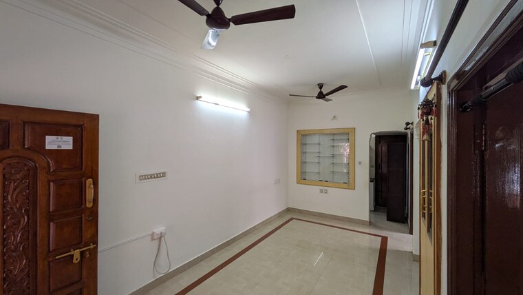 Room, indiranagar 2 Bedroom 1200 Sq.Ft. Independent House In Indiranagar Bangalore 9210824