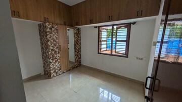 Room in 2 BHK Independent House at Indiranagar – for Rent