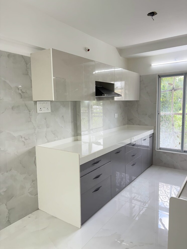 Kitchen, shrehit-emerald-woods 3 Bedroom 1501 Sq.Ft. Apartment In Kurgaon Palghar 9210906