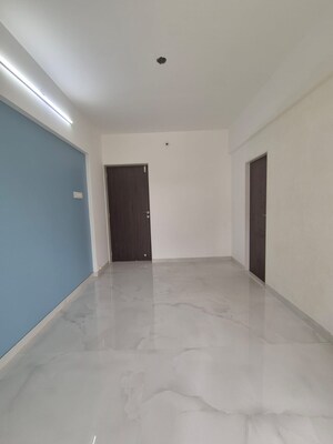 Room in 3 BHK Apartment at Shrehit Emerald Woods, Kurgaon – for Sale