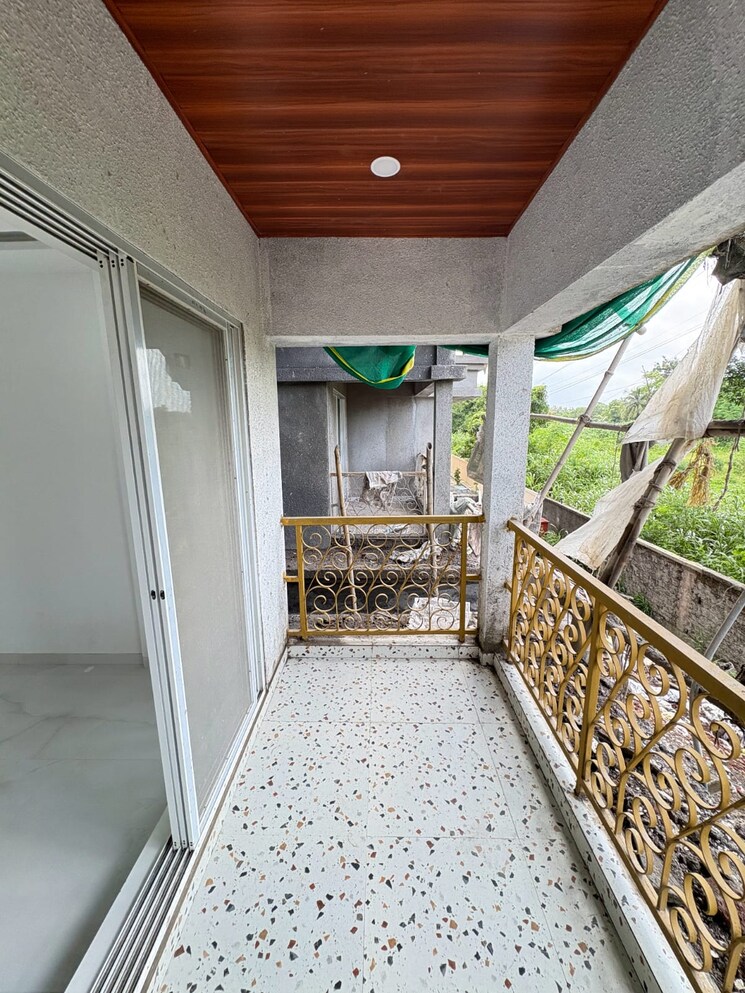 Balcony, shrehit-emerald-woods 3 Bedroom 1501 Sq.Ft. Apartment In Kurgaon Palghar 9210906