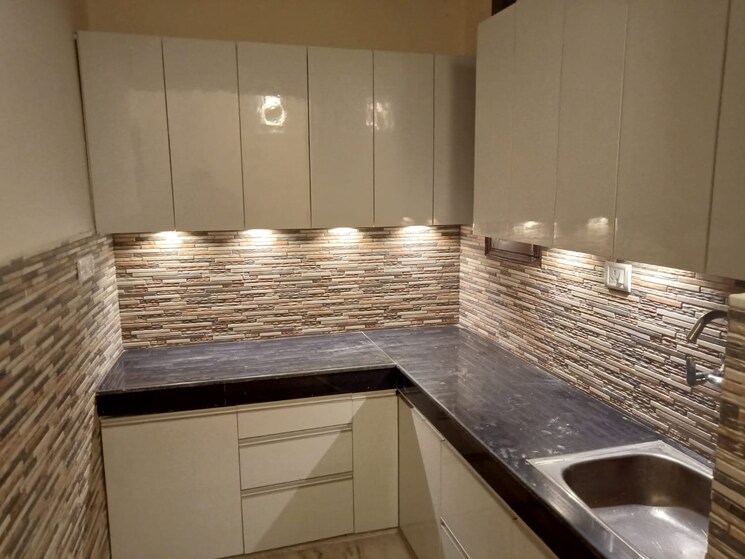 Kitchen, malviya nagar 3 Bedroom 1100 Sq.Ft. Builder Floor In Malviya Nagar Delhi 9210930