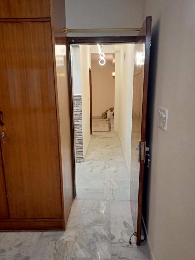 undefined, malviya nagar 3 Bedroom 1100 Sq.Ft. Builder Floor In Malviya Nagar Delhi 9210930