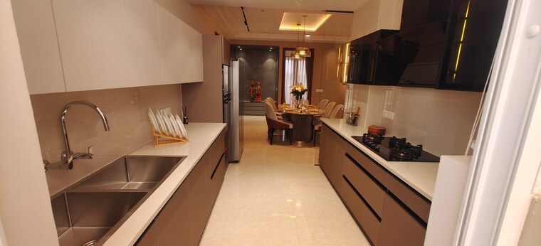 Kitchen, skyline-elevate 3 Bedroom 1700 Sq.Ft. Apartment In Ramgarh Bhudda Zirakpur 9210892