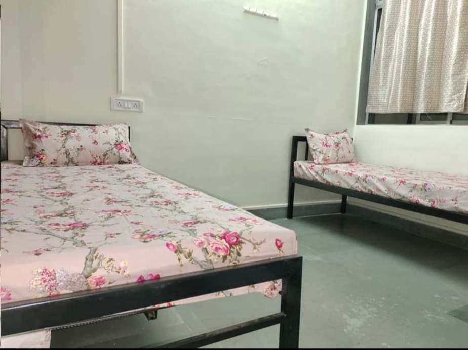 Pg For Rent in Ghar Apna 