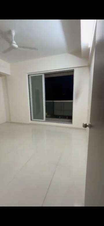 2 BHK Apartment For Rent in Raymond Ten X Era, Pokhran Road No One