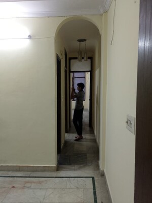 Building Lobby in 2 BHK Builder Floor at Malviya Nagar – for Rent