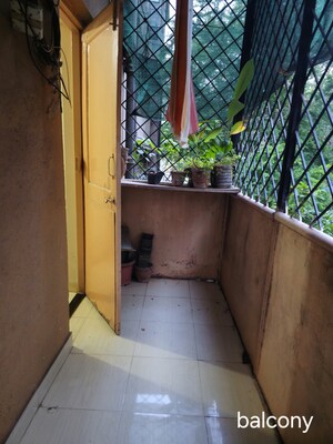 Balcony in 1 BHK Apartment at Erandwane – for Rent