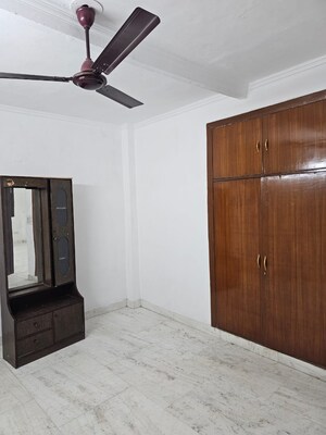 Room in 2 BHK Builder Floor at Malviya Nagar – for Sale