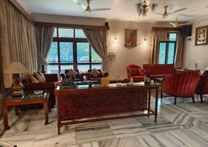 Bedroom in 4 BHK Villa at Sainik Farm – for Sale