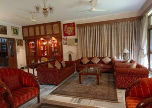 Living Room in 4 BHK Villa at Sainik Farm – for Sale