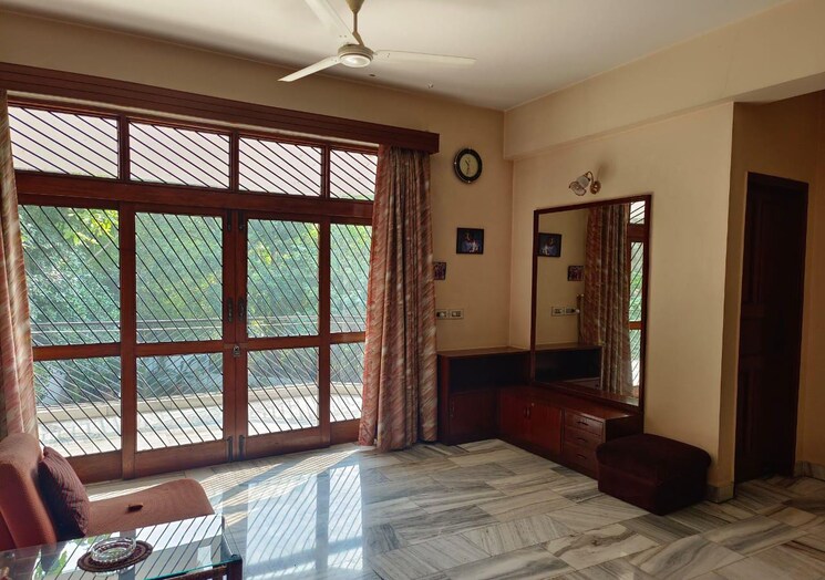 Bedroom, sainik farm 4 Bedroom 1500 Sq.Yd. Villa In Sainik Farm Delhi 9211148