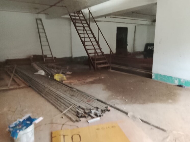 undefined, borivali west Commercial Showroom 3700 Sq.Ft. In Borivali West Mumbai 9211115