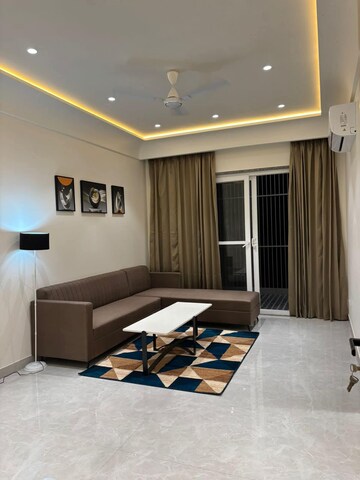 Living Room in 1.5 BHK Builder Floor at DLF Cyber SEZ, Sector 24 – for Rent