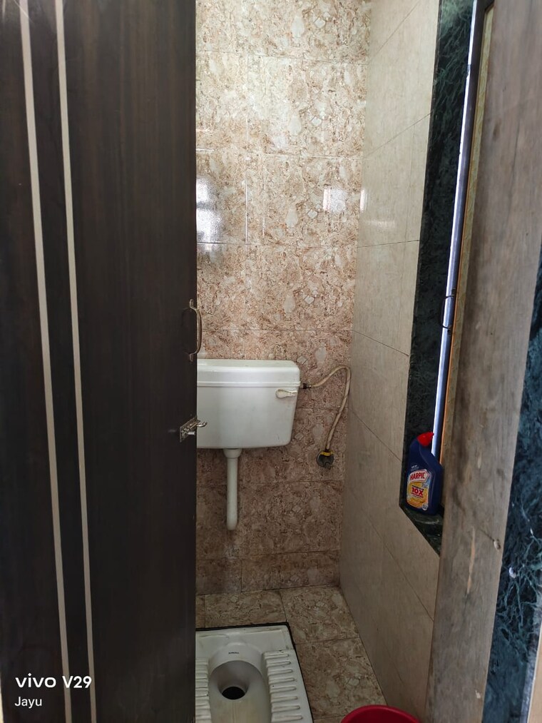 Bathroom, shiv-ashirwad 1 Bedroom 415 Sq.Ft. Apartment In Karanjade Navi Mumbai 9211143